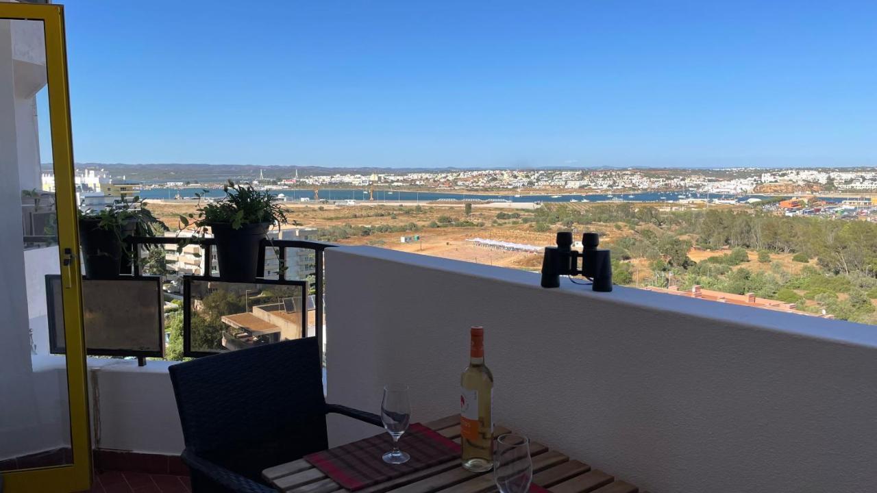 No More Snow, 300 M From The Beach, King Size Bed, Fast Wi-Fi Portimão Exteriör bild