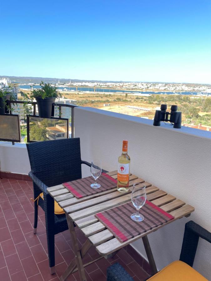 No More Snow, 300 M From The Beach, King Size Bed, Fast Wi-Fi Portimão Exteriör bild