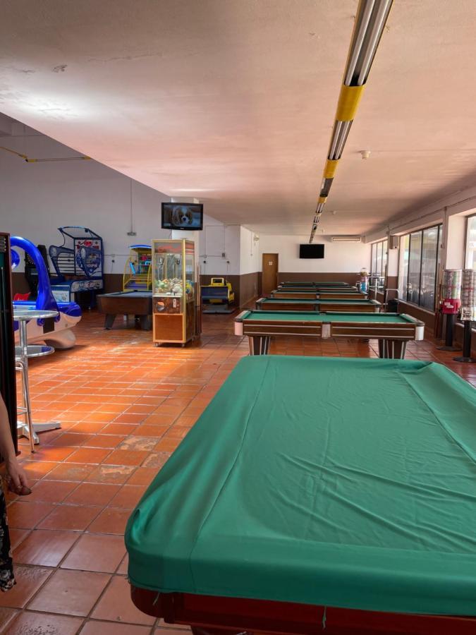 No More Snow, 300 M From The Beach, King Size Bed, Fast Wi-Fi Portimão Exteriör bild