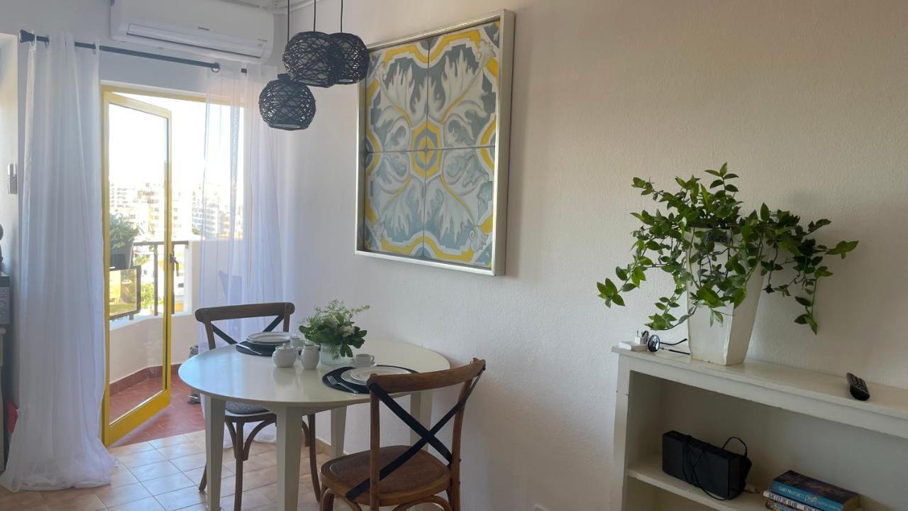 No More Snow, 300 M From The Beach, King Size Bed, Fast Wi-Fi Portimão Exteriör bild
